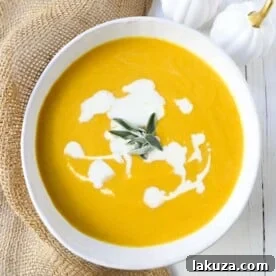 Creamy Butternut Squash Soup A rich creamy roasted butternut squash soup is the perfect Fall comfort food! www.modernhoney.com #butternutsquashsoup #fall #fallfood