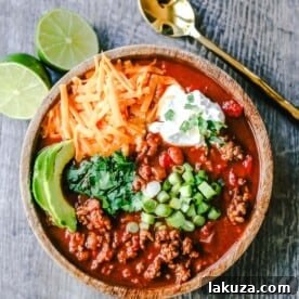 Award-Winning Beef Chili Recipe Chili Cook-Off Winning Beef Chili Recipe. There are SECRET ingredients that make this a winning chili recipe. How to make the best chili around! People will be begging for the recipe and want to know your secrets. www.modernhoney.com #chili #chilirecipe #beefchili