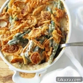 Homemade Green Bean Casserole made from scratch. The BEST Green Bean Casserole Recipe. The perfect Thanksgiving side dish. www.modernhoney.com #greenbeans #greenbeancasserole #thanksgiving #sidedish #vegetables #thanksgivingrecipes