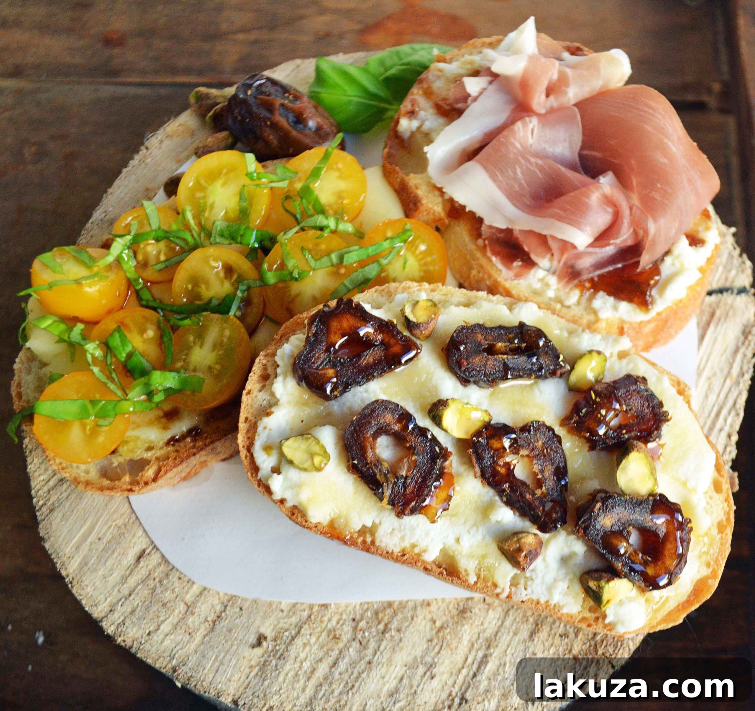 Artisan Bruschetta Collection 9 Ultimate Bruschetta Bar by Modern Honey. How to make a perfect bruschetta or charcuterie board using fresh meats, cheeses, fruits, breads, nuts, roasted vegetables, and fresh herbs. It's the perfect party appetizer. Bruschetta topping ideas plus flavor combinations.