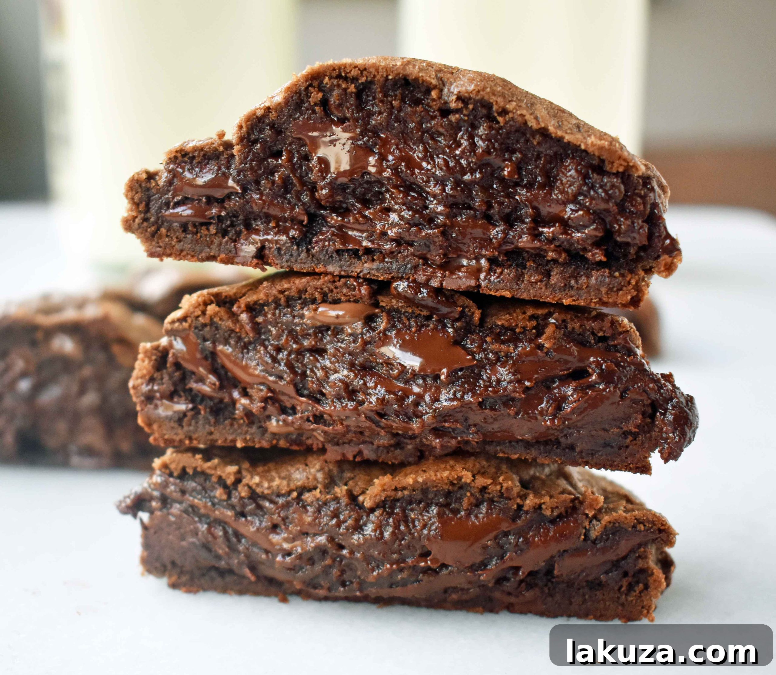 Decadent Levain-Inspired Dark Chocolate Chip Cookies 2 Levain Bakery Dark Chocolate Chocolate Chip Copycat Cookies by Modern Honey. The original copycat Levain Bakery Cookie recipe that has a 5 star rating. The most popular cookie from the famous New York City bakery.