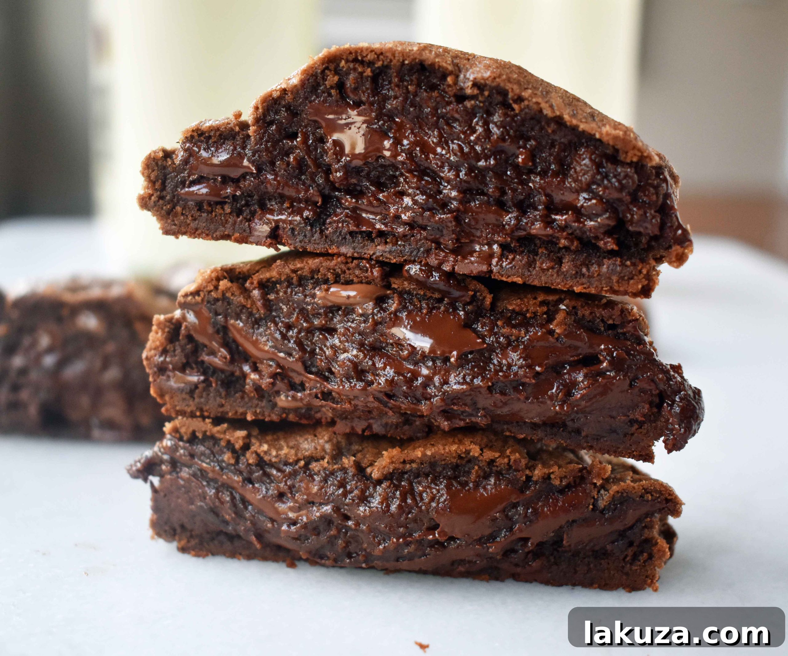 Decadent Levain-Inspired Dark Chocolate Chip Cookies 8 Levain Bakery Dark Chocolate Chocolate Chip Copycat Cookies by Modern Honey. The original copycat Levain Bakery Cookie recipe that has a 5 star rating. The most popular cookie from the famous New York City bakery.