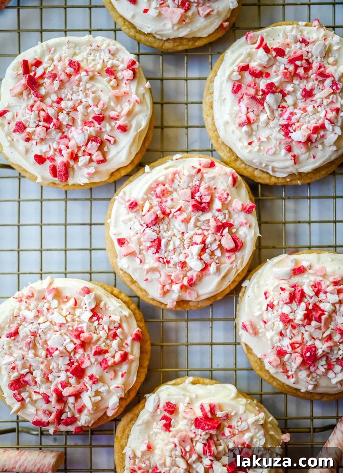 Delicious Peppermint Frosted Sugar Cookies with a smooth and creamy frosting.