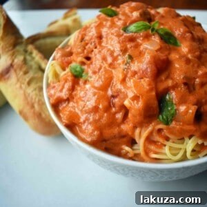 Lover's Pasta with Tomato Cream Sauce