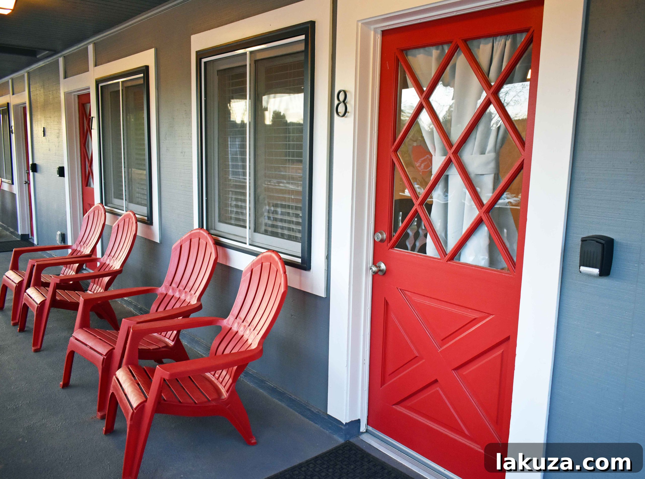 The Strawberry Inn Porch. Weekend in Strawberry Arizona.