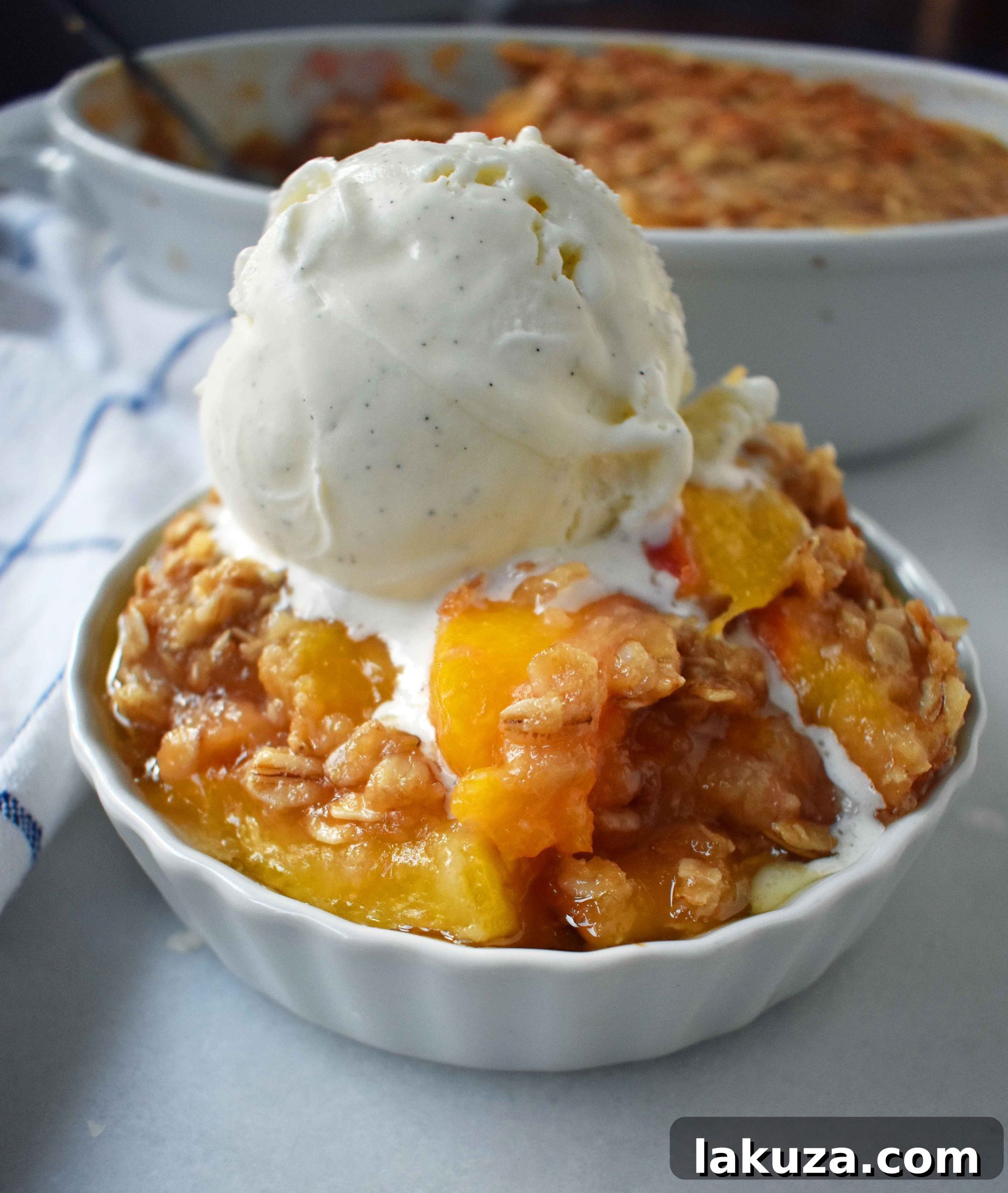Golden Nectarine Crumble 3 Nectarine Brown Sugar Crisp. Sweet ripe nectarines topped with a brown sugar oat crumble. A buttery brown sugar topping on top of sweet nectarines. Peach Brown Sugar Crisp. www.modernhoney.com