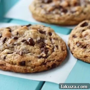 Copycat Doubletree Hotel Chocolate Chip Cookies. The perfect chocolate chip cookie with two secret ingredients. Famous Doubletree Hotel copycat cookie recipe. www.modernhoney.com