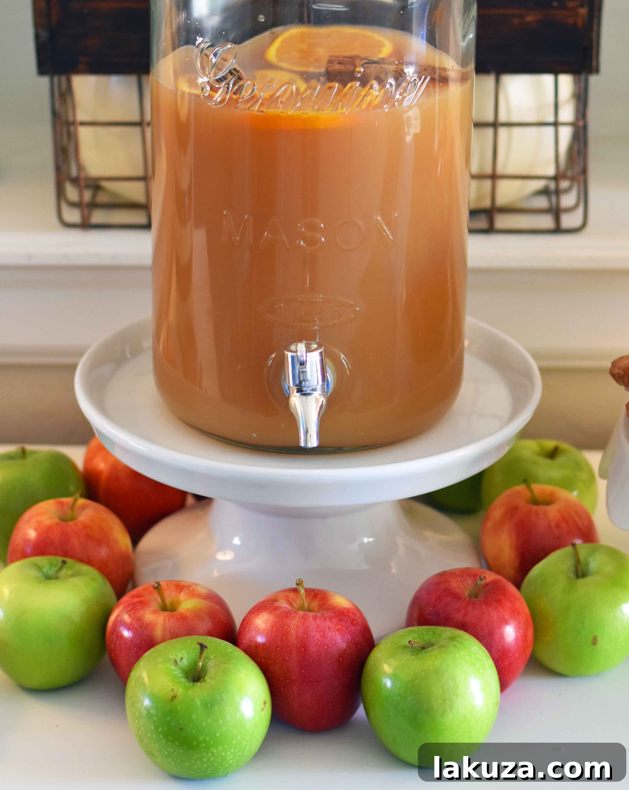 Crispy Apple Fritters & Craft-Your-Own Cider Bar 6 How to make a DIY Hot Apple Cider Bar to celebrate Fall. A simple, easy way to serve hot apple cider and a homemade apple fritters recipe. A hot apple cider bar with all of the toppings. www.modernhoney.com