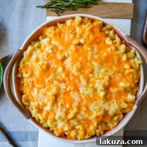 Golden Macaroni Bliss 10 Homemade Mac and Cheese. How to make the richest, creamiest, cheesiest mac and cheese that everyone will love. This homemade macaroni and cheese is the perfect comfort food recipe.