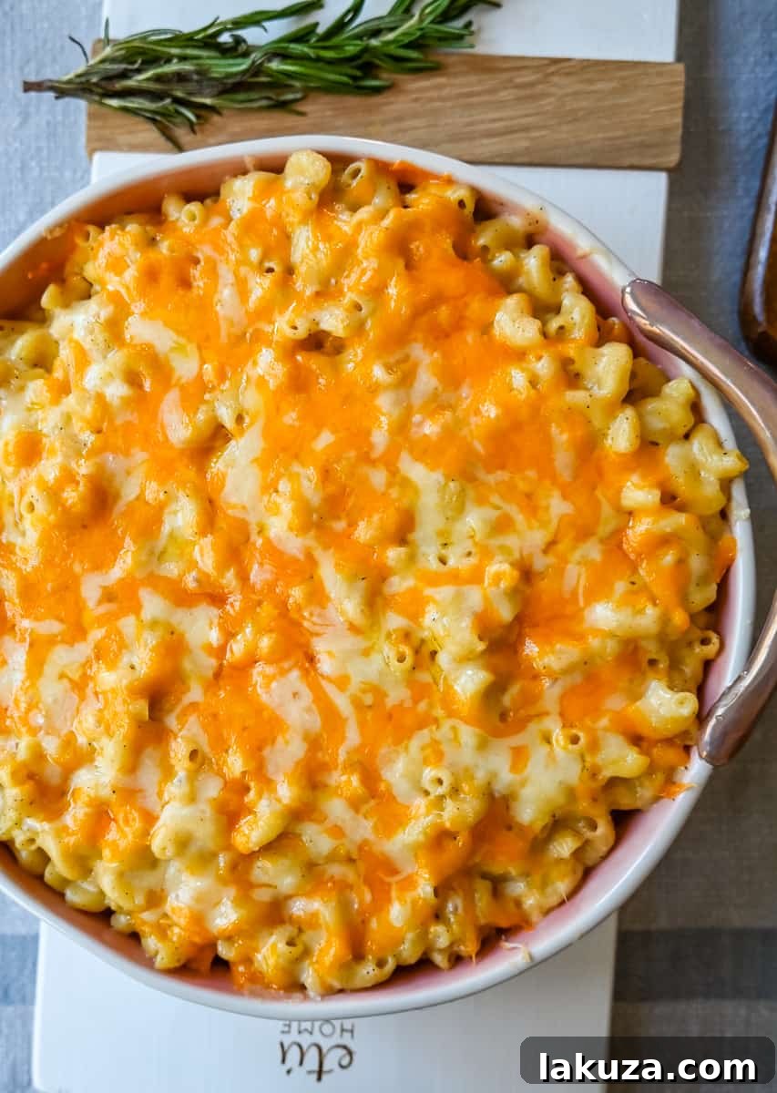 Golden Macaroni Bliss 5 Homemade Mac and Cheese. How to make the richest, creamiest, cheesiest mac and cheese that everyone will love. This homemade macaroni and cheese is the perfect comfort food recipe.