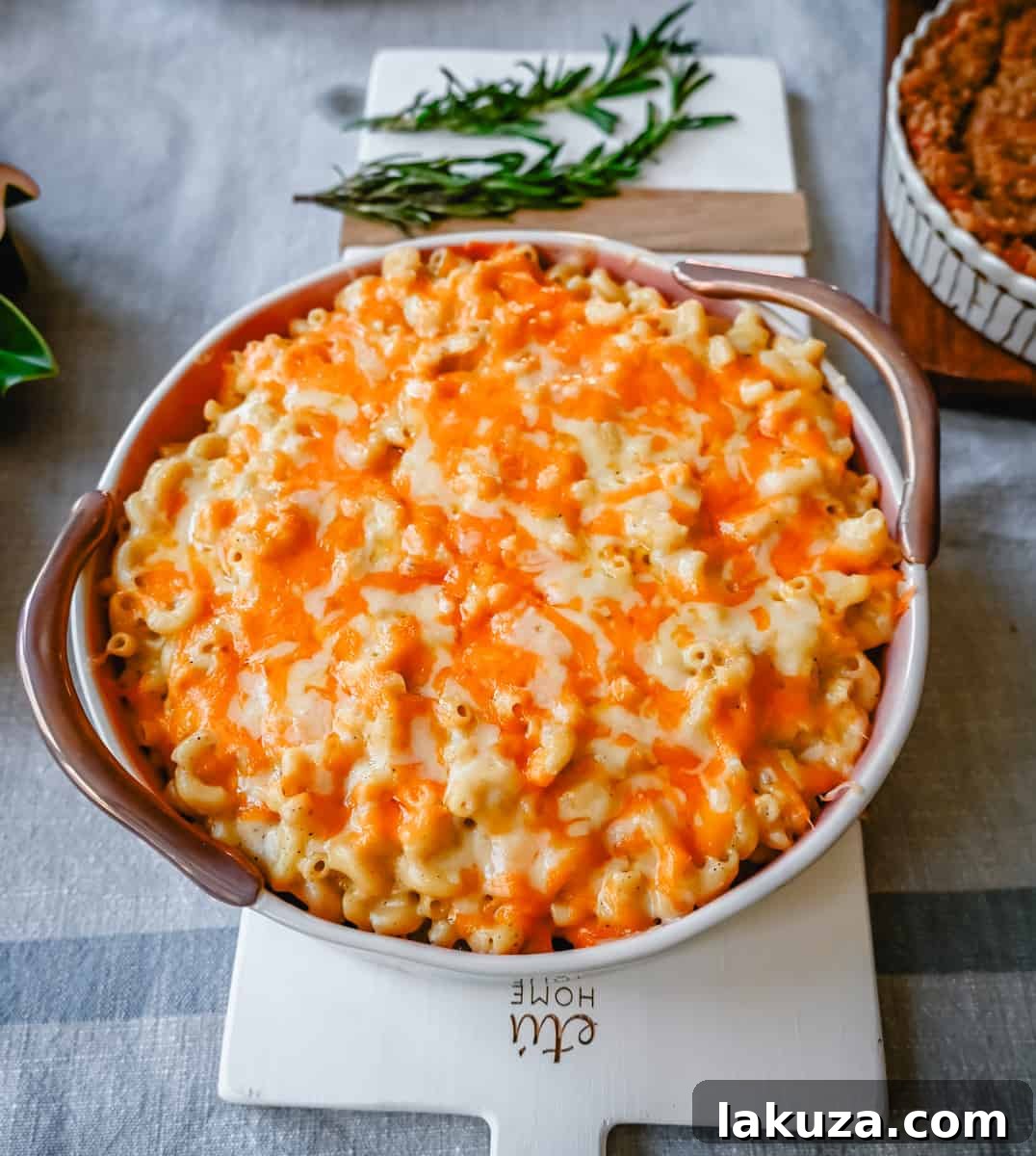 Golden Macaroni Bliss 6 Homemade Mac and Cheese. How to make the richest, creamiest, cheesiest mac and cheese that everyone will love. This homemade macaroni and cheese is the perfect comfort food recipe.