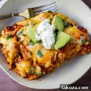 Southwest Red Chile Chicken Enchiladas 6 Chicken enchiladas with red sauce are made with soft and savory corn tortillas, shredded chicken, warm and flavorful red sauce from scratch and topped with Mexican crema and cheese.