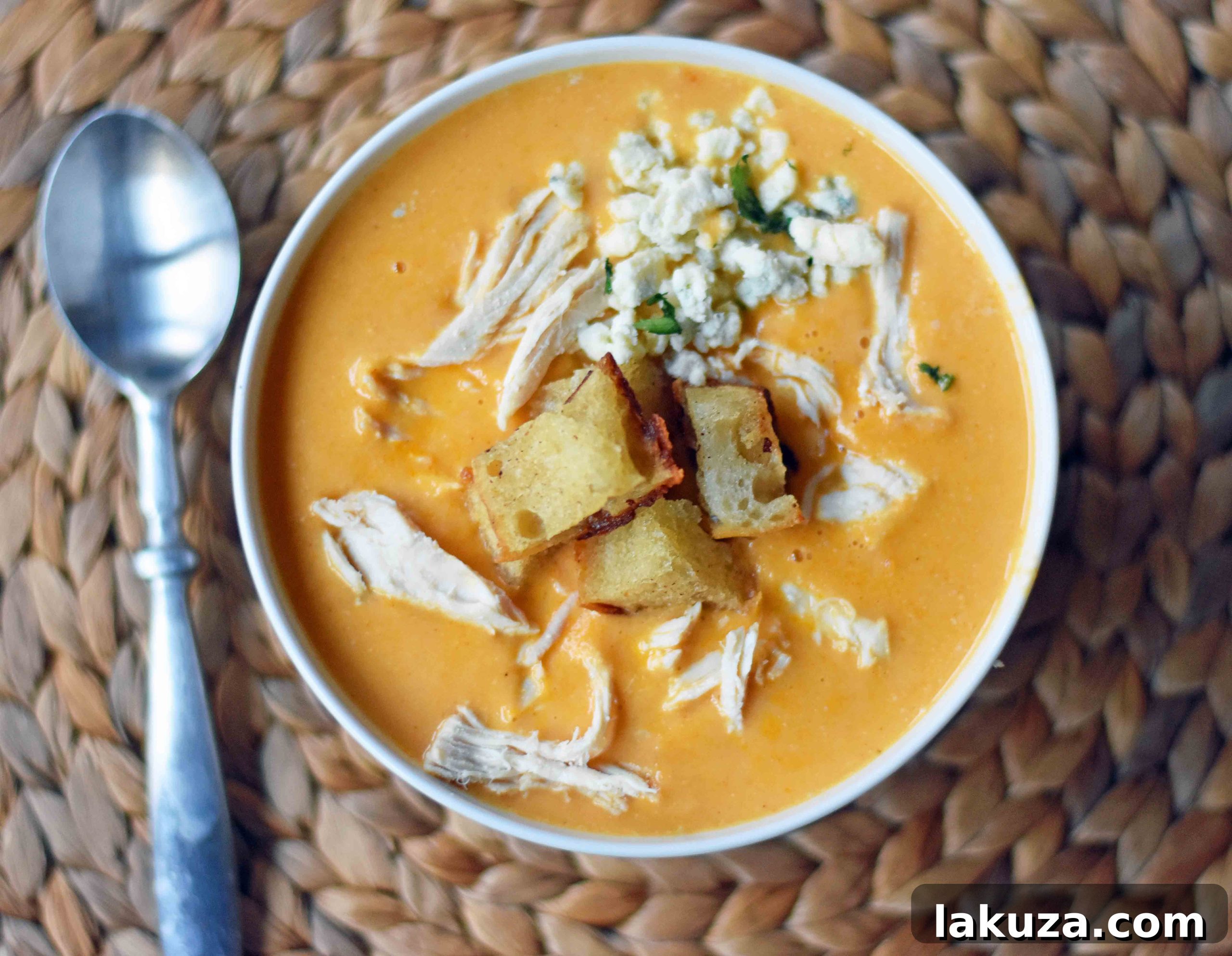Zesty Buffalo Chicken Chowder 4 Creamy Buffalo Chicken Soup. All of the flavor of chicken wings in one soup. A tangy, creamy, and spicy buffalo chicken soup. www.modernhoney.com