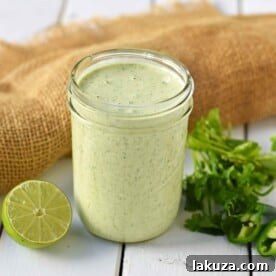 Chuy's creamy jalapeno cilantro dip