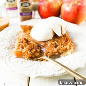 Caramel apple slab pie